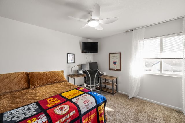 4472 Tamara Lane, West Des Moines, IA 50265