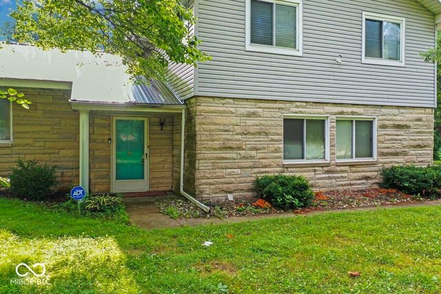 2316 Lake Drive, Anderson, IN 46012