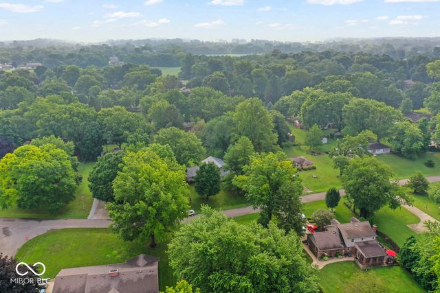 2316 Lake Drive, Anderson, IN 46012