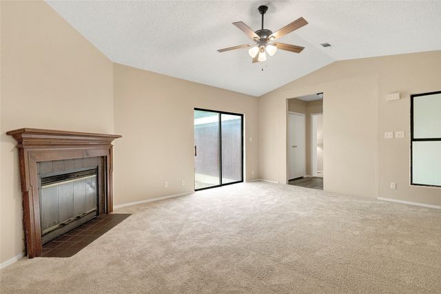 205 Bluebonnet Court, Cresson, TX 76035