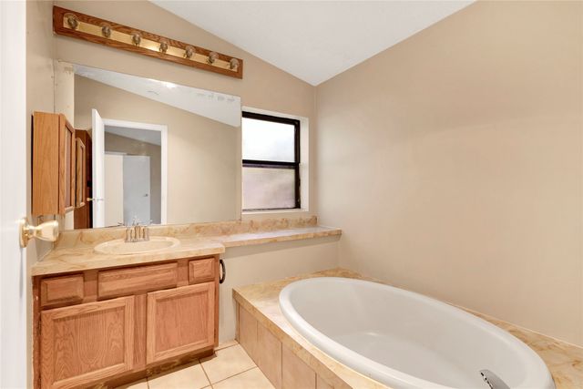 205 Bluebonnet Court, Cresson, TX 76035