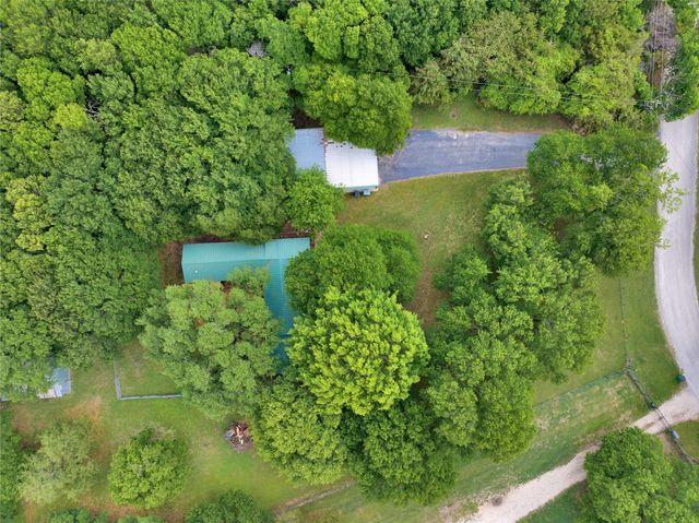 205 Bluebonnet Court, Cresson, TX 76035