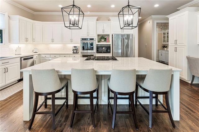 8270 Saint Marlo Fairway Drive, Duluth, GA 30097