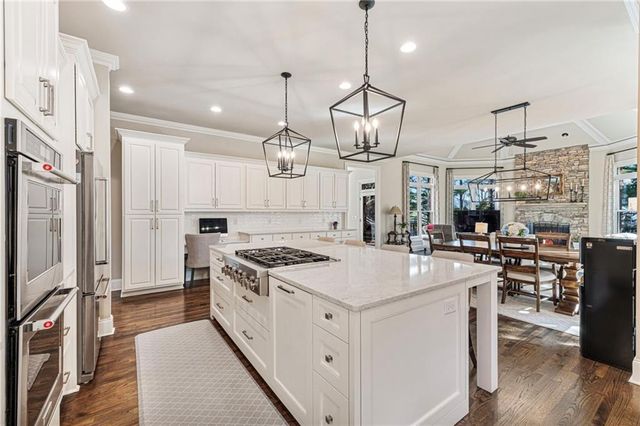 8270 Saint Marlo Fairway Drive, Duluth, GA 30097