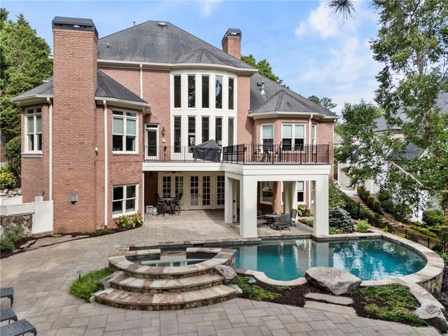 8270 Saint Marlo Fairway Drive, Duluth, GA 30097