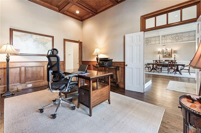 8270 Saint Marlo Fairway Drive, Duluth, GA 30097