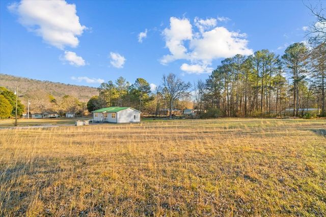 3915 Hurricane Road, Rocky Face, GA 30740
