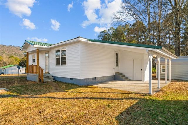 3915 Hurricane Road, Rocky Face, GA 30740