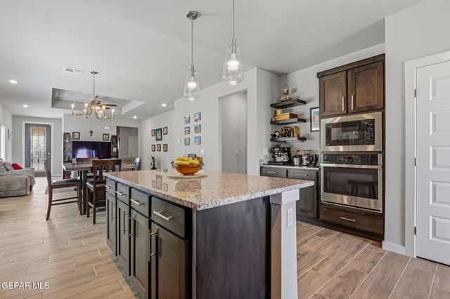 51049 FOX TRAIL Avenue, El Paso, TX 79934