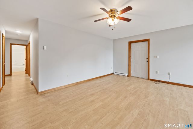 180 North Cherry Street 13, Wallingford, CT 06492