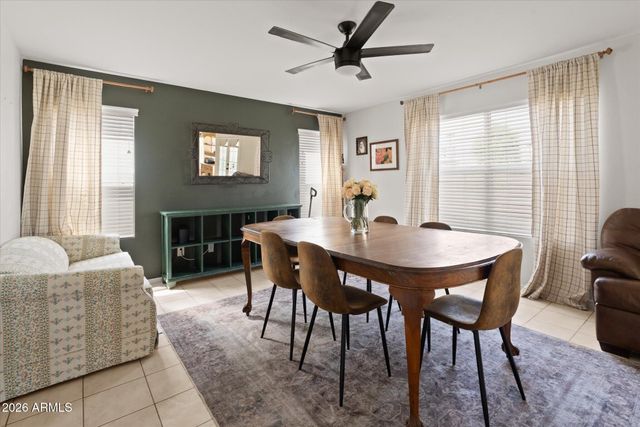 250 S SEAN Drive, Chandler, AZ 85224