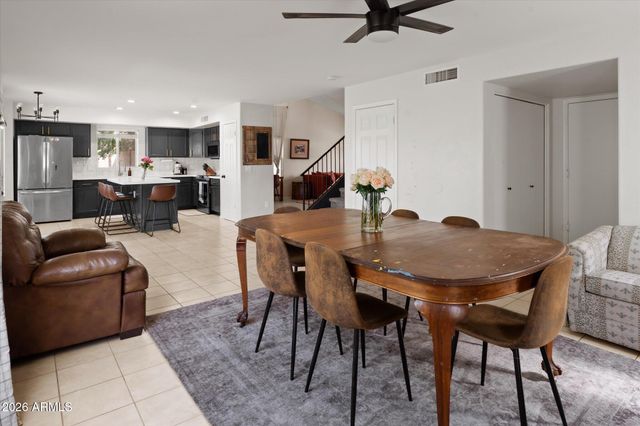 250 S SEAN Drive, Chandler, AZ 85224