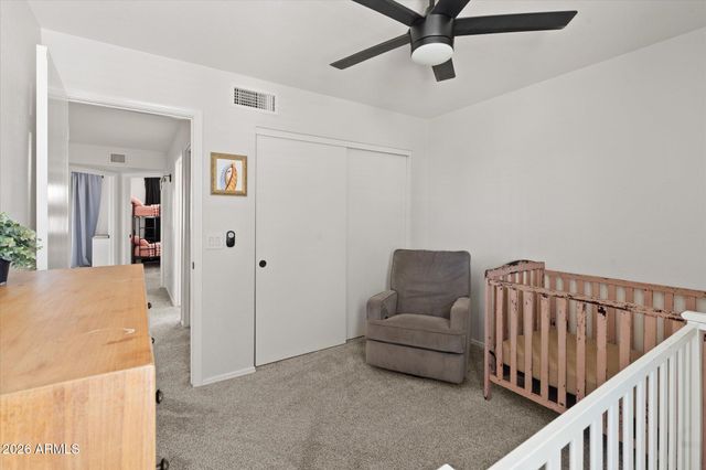 250 S SEAN Drive, Chandler, AZ 85224