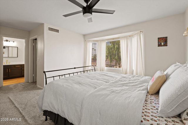250 S SEAN Drive, Chandler, AZ 85224