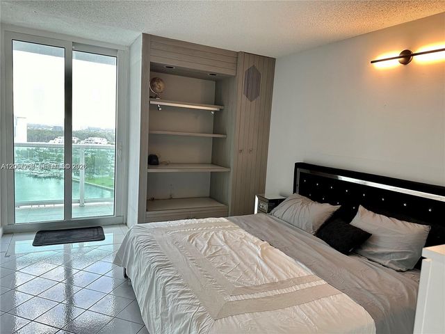 100 Bayview Drive 1503, Sunny Isles Beach, FL 33160