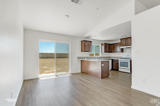 740 Harrow Street, Delano, CA 93215