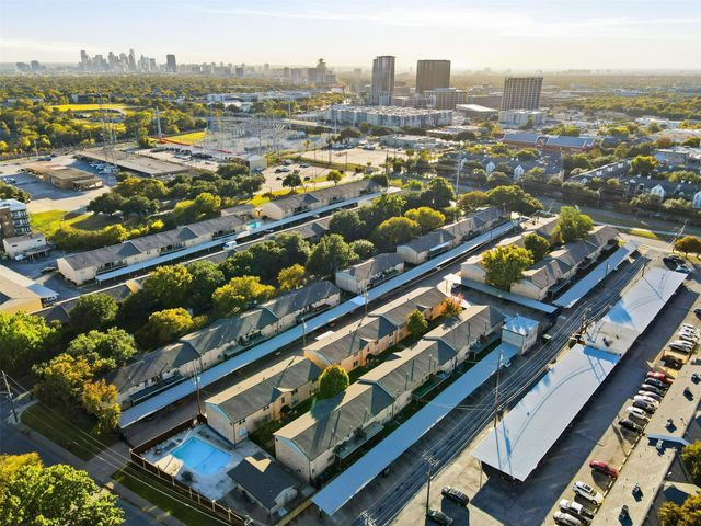 5817 Sandhurst Lane B, Dallas, TX 75206