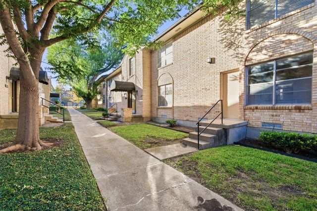 5817 Sandhurst Lane B, Dallas, TX 75206