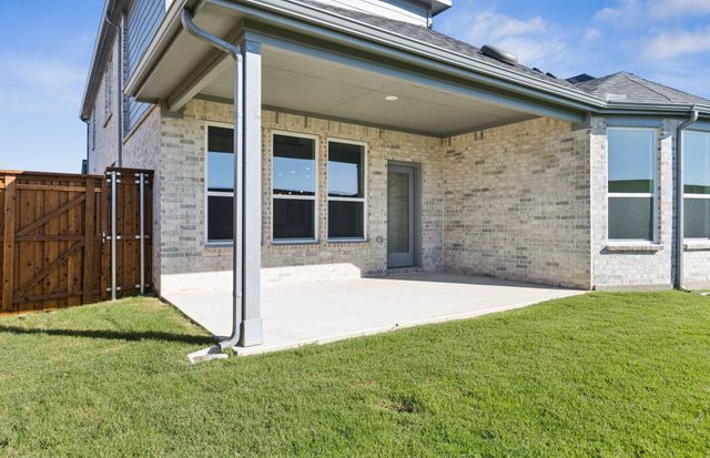 5854 Blackwell Avenue, Pilot Point, TX 75009