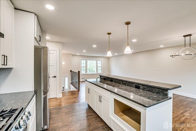 3 Birch Road, Edison, NJ 08817