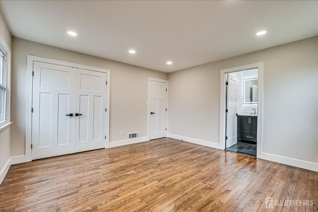 3 Birch Road, Edison, NJ 08817