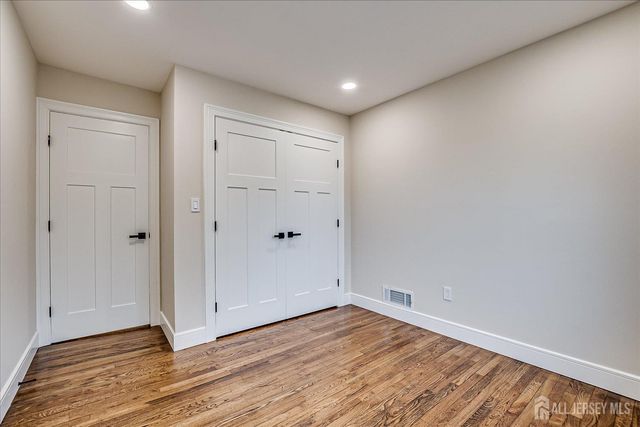 3 Birch Road, Edison, NJ 08817