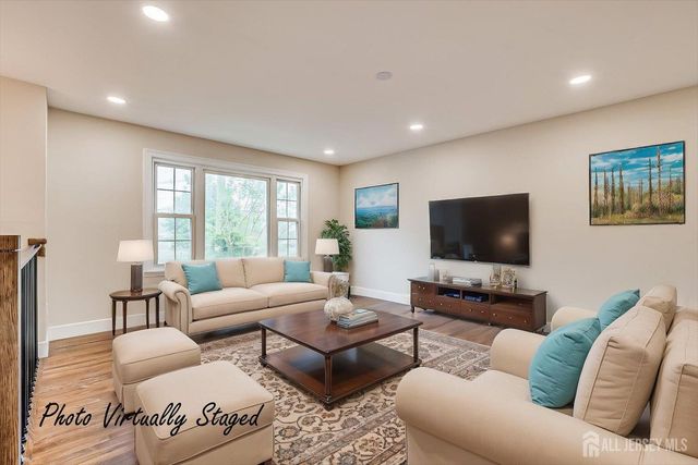 3 Birch Road, Edison, NJ 08817