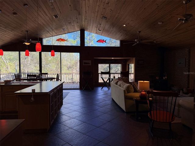 127 SE 930 STREET, Old Town, FL 32680