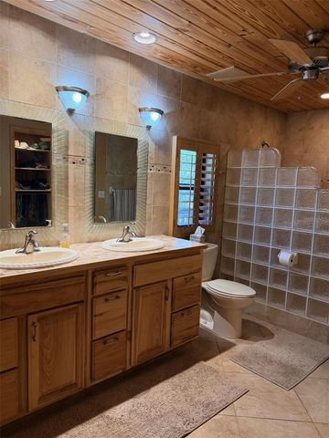 127 SE 930 STREET, Old Town, FL 32680