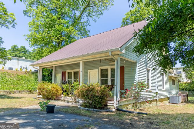 84 Hood Street, Commerce, GA 30529