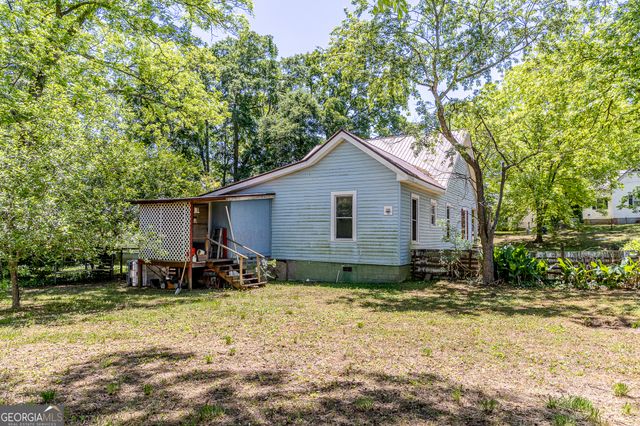 84 Hood Street, Commerce, GA 30529