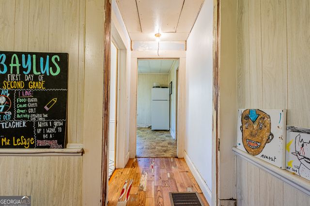 84 Hood Street, Commerce, GA 30529