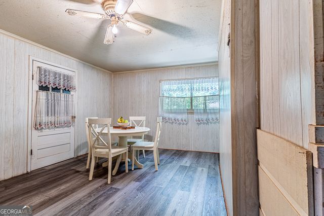 84 Hood Street, Commerce, GA 30529