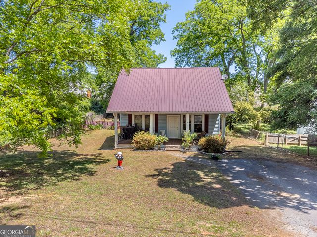 84 Hood Street, Commerce, GA 30529