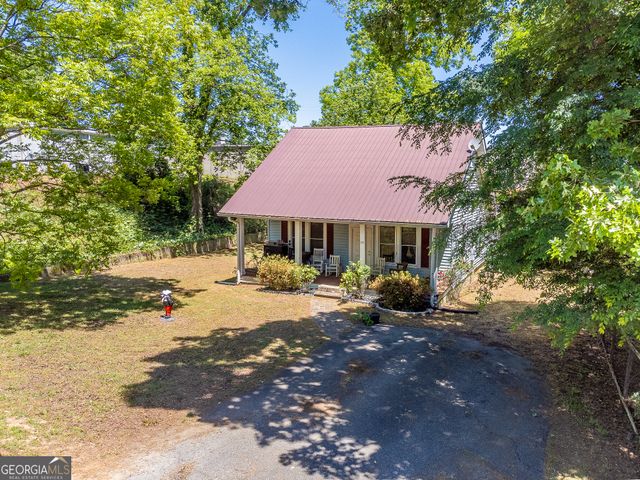 84 Hood Street, Commerce, GA 30529