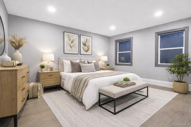 99 Ontario St, Port Jefferson Station, NY 11776