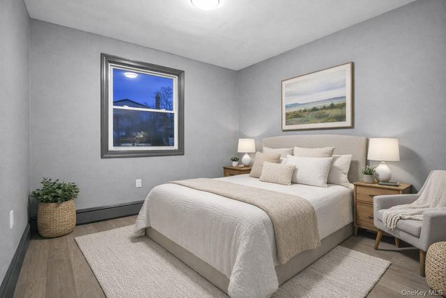 99 Ontario St, Port Jefferson Station, NY 11776