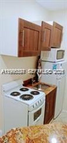 1909 Pierce St 2, Hollywood, FL 33020