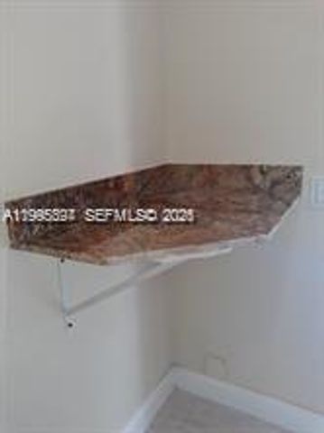 1909 Pierce St 2, Hollywood, FL 33020