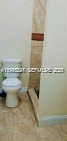 1909 Pierce St 2, Hollywood, FL 33020