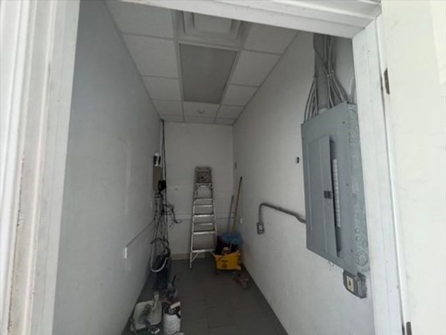 420 Somerset Ave, Dighton, MA 02764