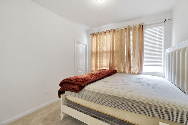 6188 E Berkeley Avenue, Fresno, CA 93727