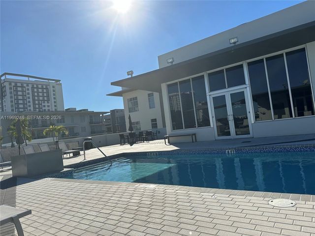 444 NW 1st Ave 405, Fort Lauderdale, FL 33301