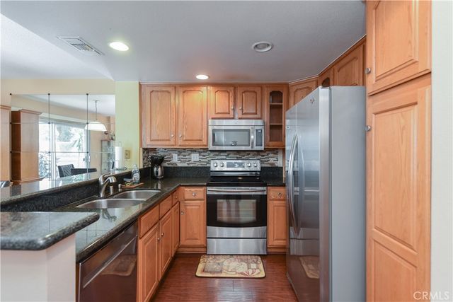 145 Stanford Court 35, Irvine, CA 92612