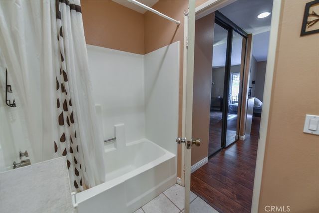 145 Stanford Court 35, Irvine, CA 92612