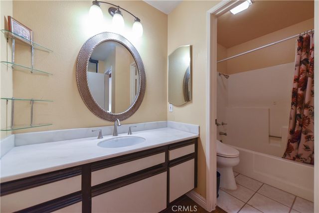 145 Stanford Court 35, Irvine, CA 92612