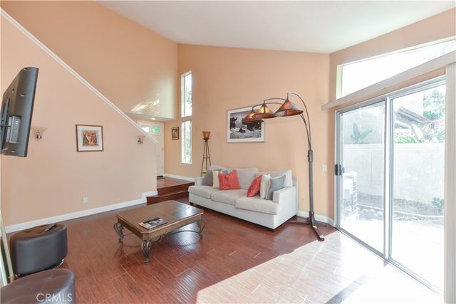 145 Stanford Court 35, Irvine, CA 92612
