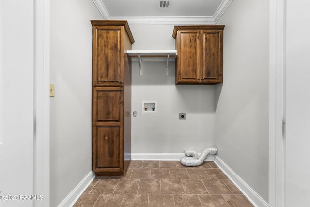 104 Clover Leaf Drive, Lafayette, LA 70508