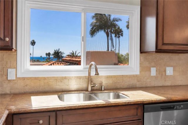 117 Avenida Pelayo, San Clemente, CA 92672