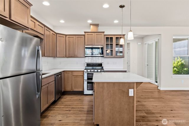 3235 63rd Avenue SW, Olympia, WA 98512